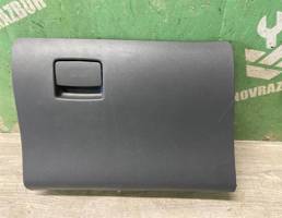 Крышка (дверца) бардачка для Seat Ibiza 4 2002-2008  запчасти бу