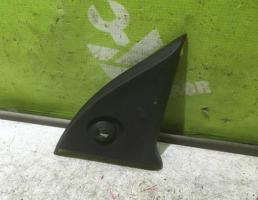 Накладка двери передней правой для Opel Vectra B 1995-1999  запчасти бу