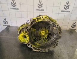 МКПП механическая коробка для VW Golf 4 Bora 97-05  запчасти бу
