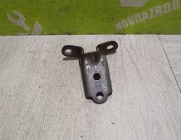 Петля двери передней правой верхняя для Hyundai i30 12-17  запчасти бу