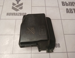 Крышка блока предохранителей для Renault Logan 2 14-18  запчасти бу