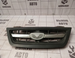Решетка радиатора для Daewoo Nexia 95-16  запчасти бу