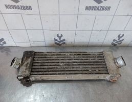 Интеркулер для Ford Transit 06-13  запчасти бу