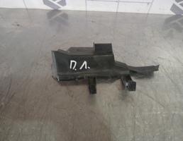 Накладка (кузов внутри) для Audi 80  90  B3  86-91  запчасти бу