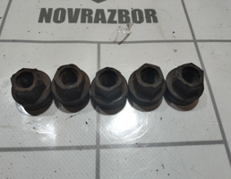 Гайка ступицы для Ford Transit 06-13  запчасти бу