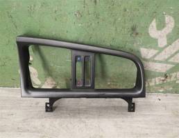 Накладка декоративная для Nissan Primera P11 96-02  запчасти бу