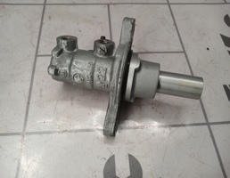 Цилиндр тормозной главный для Suzuki SX4 2006-2013  запчасти бу