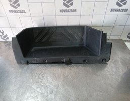 Накладка (кузов внутри) для Ford Transit 06-13  запчасти бу