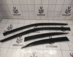 Ветровики комплект для Kia Spectra 2001-2011  запчасти бу