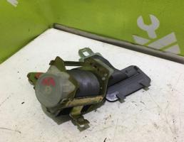 Ремень безопасности для Hyundai Elantra 3  00-05  запчасти бу