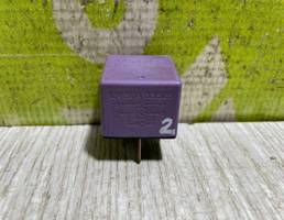 Реле для Renault Laguna 94-99  запчасти бу