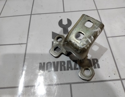 Петля двери передней правой верхняя для Renault Clio 3  2005-2012  запчасти бу