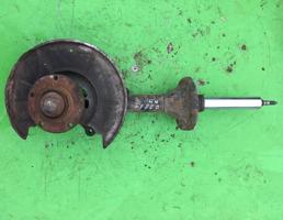 Кулак поворотный передний правый для BMW 5-серия E28 81-87  запчасти бу