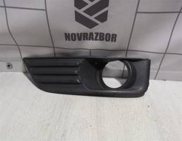 Решетка в бампер левая для Ford Focus 2 05-08  запчасти бу