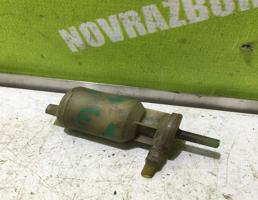 Насос омывателя для VW Transporter T2 T3 79-92  запчасти бу
