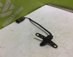 Датчик положения коленвала для Renault Megane 96-99  запчасти бу