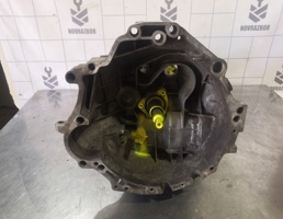 МКПП механическая коробка для Audi 80  90  B3  86-91  запчасти бу