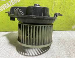 Моторчик печки для Renault Laguna 94-99  запчасти бу