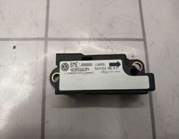 Датчик AIR BAG для VW Passat B5 96-00  запчасти бу