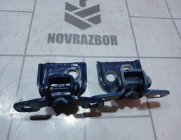 Петля двери для Renault Logan 2005-2014  запчасти бу