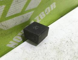 Реле для VW Passat  B3  1988-1993  запчасти бу