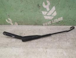 Поводок стеклоочистителя передний правый для Renault R19 1992-2002  запчасти бу