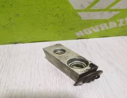 Клапан кондиционера для BMW 7-серия E32 1986-1994  запчасти бу