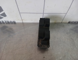 Блок управления стеклоподъемниками для Mazda Mazda 3  BK  02-09  запчасти бу