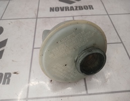 Бачок главного тормозного цилиндра для VW Golf 3 Vento 91-97  запчасти бу