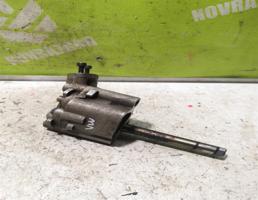 Насос масляный для VW Golf 3 Vento 91-97  запчасти бу