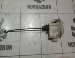 Активатор замка двери для VW Passat  B3  1988-1993  запчасти бу