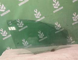 Стекло двери передней правой для Hyundai i30 12-17  запчасти бу