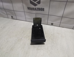 Ящик передней консоли для Nissan Almera N16 2000-2006  запчасти бу