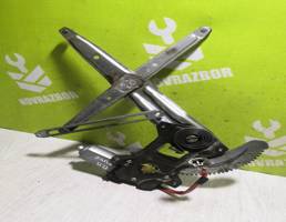 Стеклоподъемник электр. передний правый для Suzuki Baleno 98-07  запчасти бу