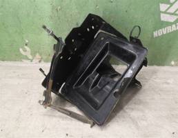 Крепление АКБ (корпус/подставка) для LADA VESTA 15-19  запчасти бу