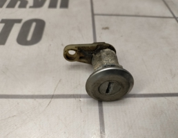 Вставка замка двери лев. для Renault Logan 2 14-18  запчасти бу