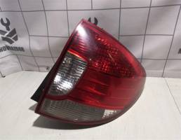 Фонарь задний правый для Kia RIO 1 2000-2004  запчасти бу