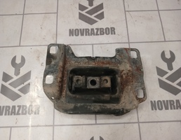 Опора КПП для Ford Focus 2 05-08  запчасти бу