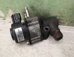 Клапан рециркуляции выхлопных газов для Nissan Primera P11 96-02  запчасти бу