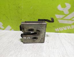 Замок двери передней правой для VW Passat  B3  1988-1993  запчасти бу