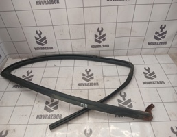 Уплотнитель стекла двери для Nissan Almera N16 2000-2006  запчасти бу