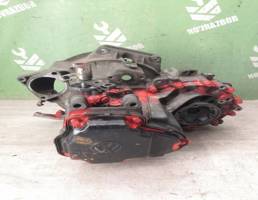 МКПП механическая коробка для VW Passat B4 94-96  запчасти бу