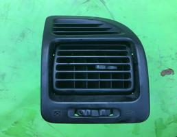 Дефлектор воздушный для Mitsubishi Galant 8  EA 97-03  запчасти бу