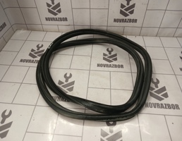 Уплотнитель для VW Passat B5 96-00  запчасти бу