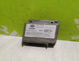 Блок управления AIR BAG для VW Golf 3 Vento 91-97  запчасти бу