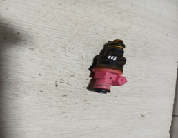 Форсунка инжекторная для Renault Clio 2 Symbol 1998-2008  запчасти бу