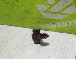 Форсунка инжекторная для Nissan Teana J31 03-08  запчасти бу