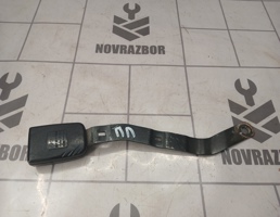 Ответная часть ремня безопасности для VW Passat  B3  1988-1993  запчасти бу