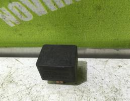 Реле для VW Passat  B3  1988-1993  запчасти бу