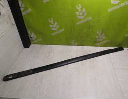 Молдинг передней левой двери для Renault Laguna 94-99  запчасти бу